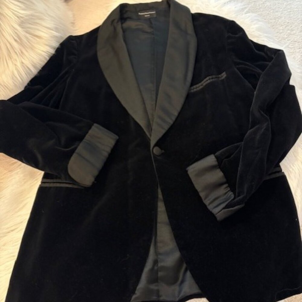 VTG MARSHALL FIELD VELVET SMOKING/TUX JACKET